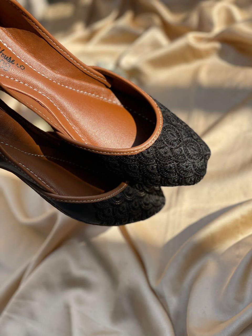 Handmade Ladies Pakistani Indian Khusa Sandal | Sequins Design Punjabi Jutti | Wedding shoes | Gift For Her | Gold Silver Black