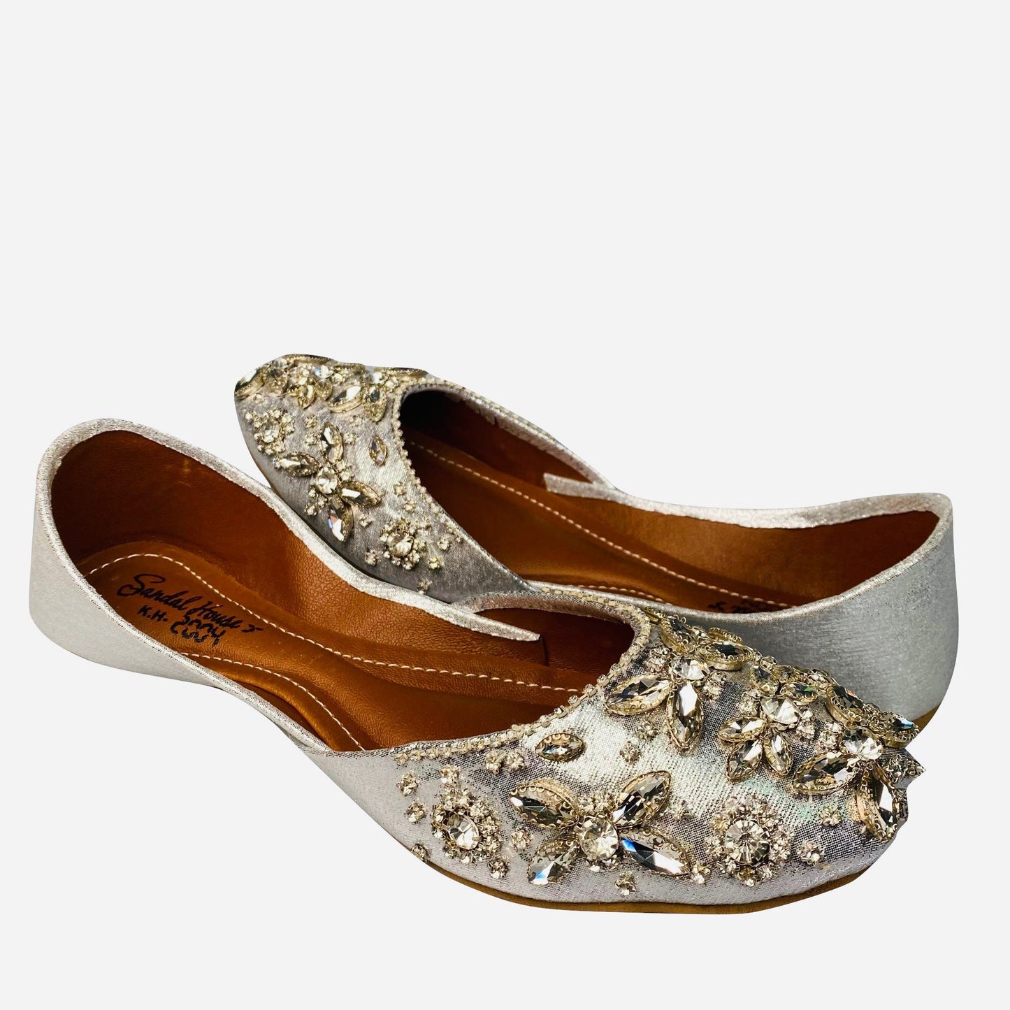 Handcrafted Women's Punjabi Jutti Khusa Sandal | Pakistani Indian Footwear | Wedding Shoes | Gift For Her | Butterfly By Sandal House