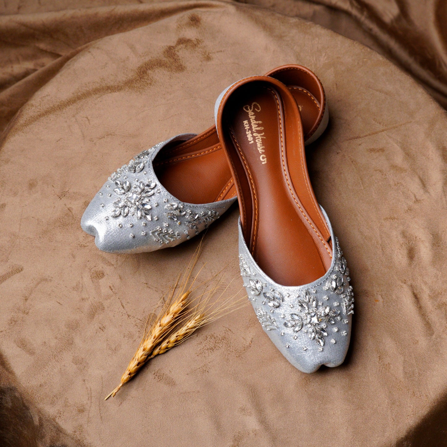 The Sitara Handmade Women's Khusa Juti Sandal | Gold Silver Black | Soft Foam Padded Insole | By Sandal House