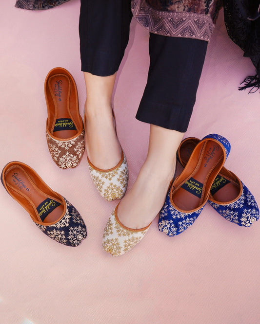 Dahlia Embroidered Handcrafted Women's Punjabi Jutti Khusa Sandal | Pakistani Indian Footwear | Wedding Shoes | Gift For Her |